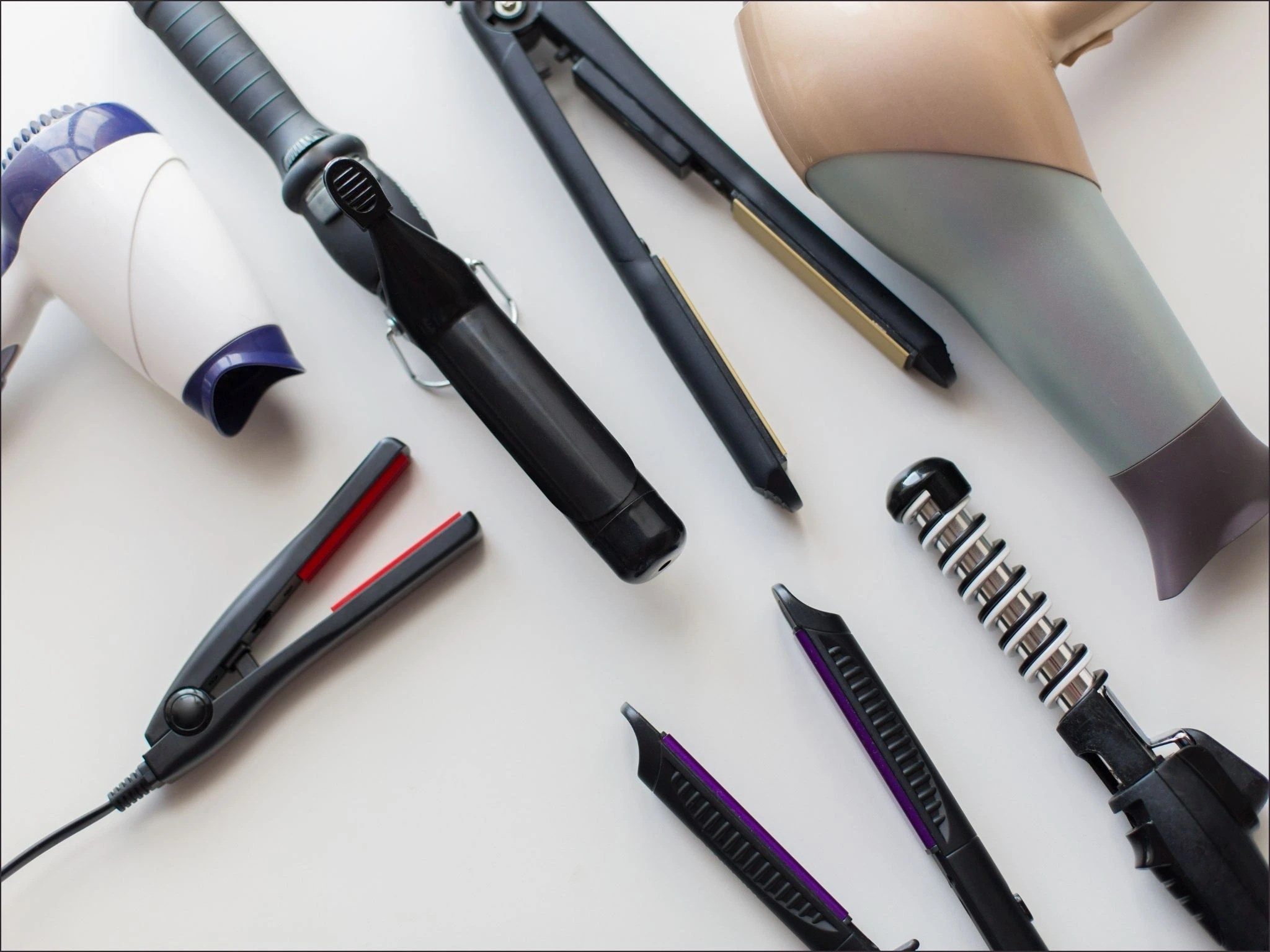 TSA Rules Can You Bring a Curling Iron on a Plane? (2023)